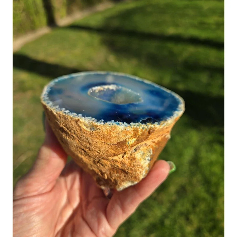 Blue Large Agate, Crystal Geode, Druzy Center, Natural Stone, Brazil Agate